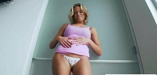  (britney belle) Hot Girl Put In Her Holes All Kind Of Sex Things video-15